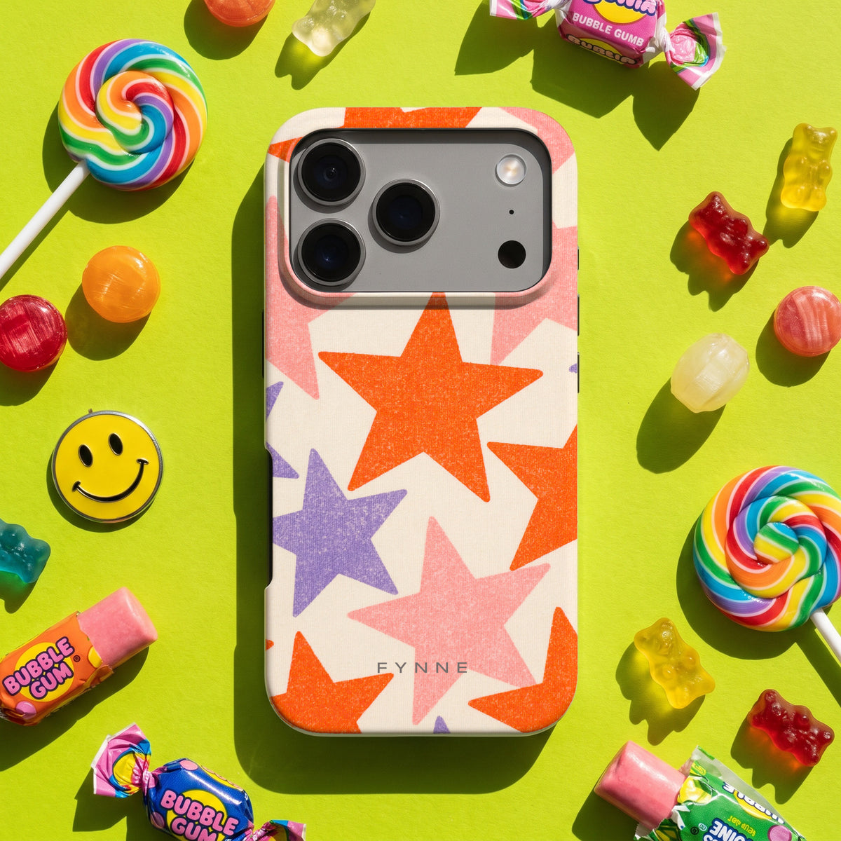 Grote sterren hoesje op een iPhone 17 Pro, uit The Funky Collection