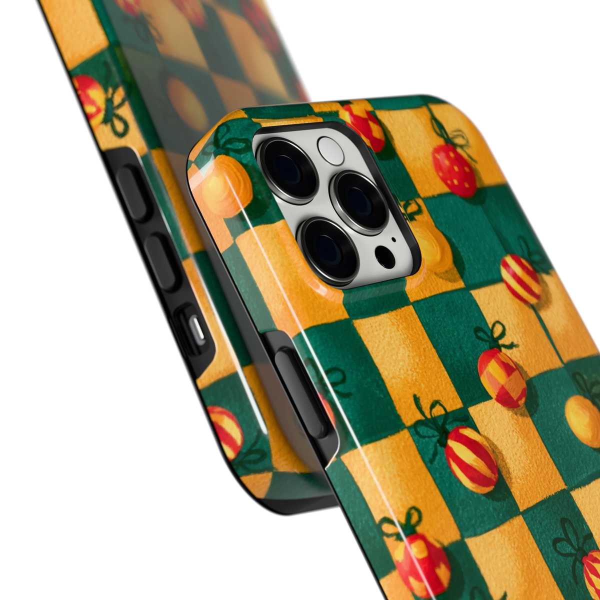 Geblokte Kerstballen hoesje voor iPhone 12 Pro Max, close-up