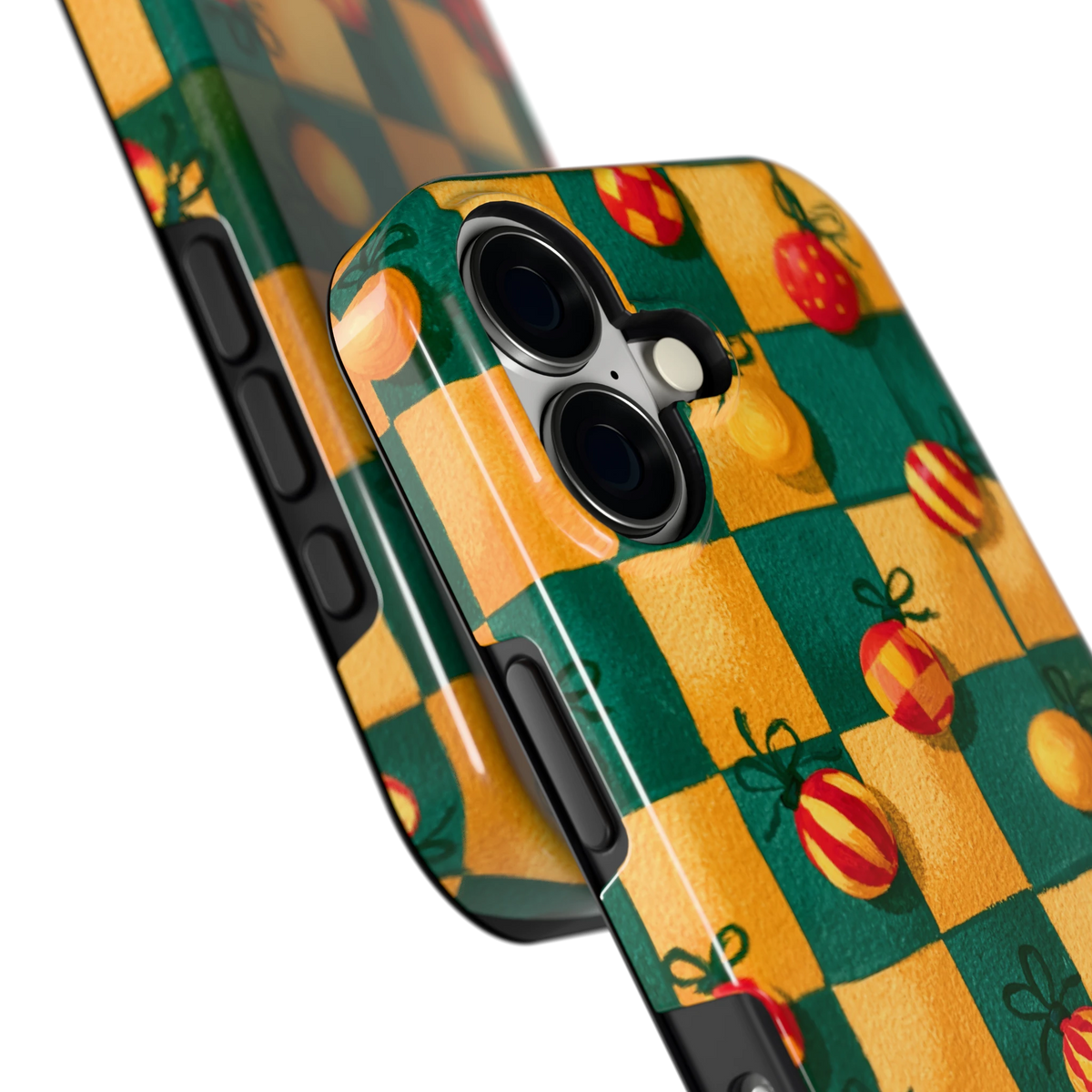 Geblokte Kerstballen hoesje voor iPhone 17, close-up