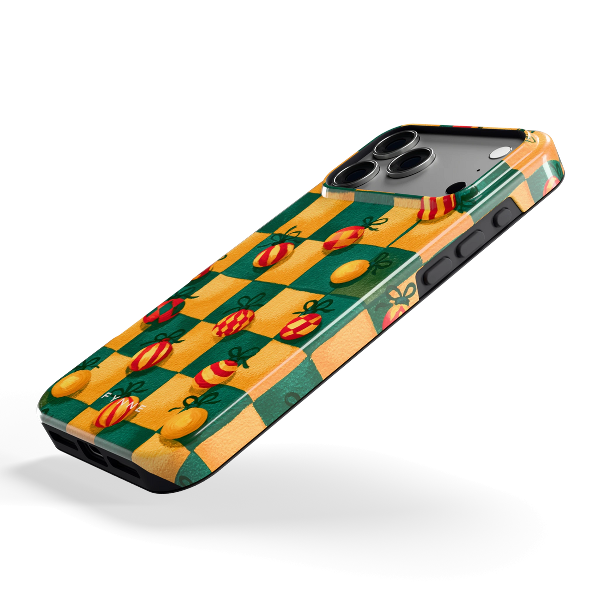 Geblokte Kerstballen hoesje voor iPhone 17 Pro Max, schuin