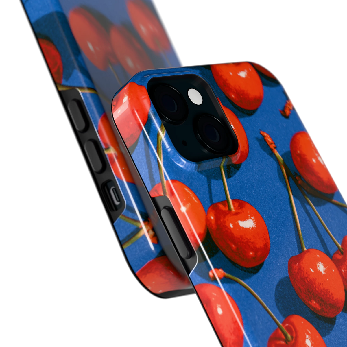 Kersen op Blauw hoesje voor iPhone 15 Plus, close-up
