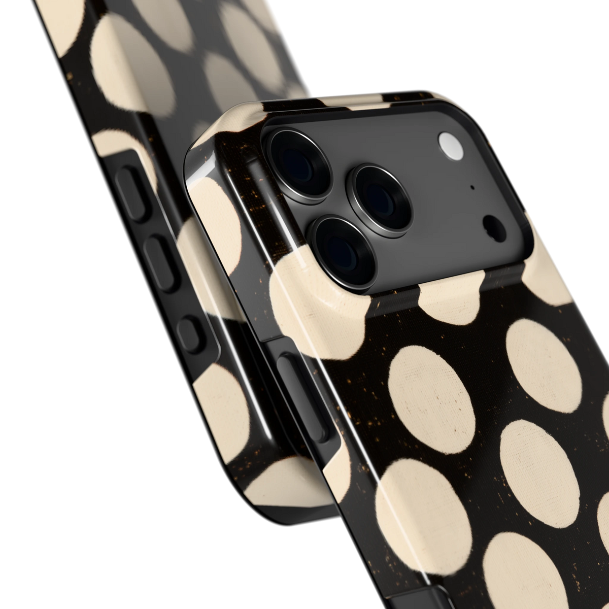 Crème stippen op zwart hoesje voor iPhone 17 Pro Max, close-up