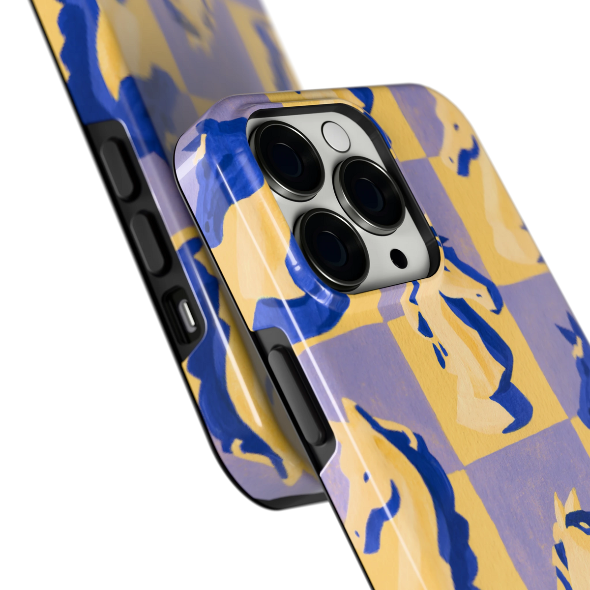 Schaakpaarden Dambord hoesje voor iPhone 13 Pro, close-up