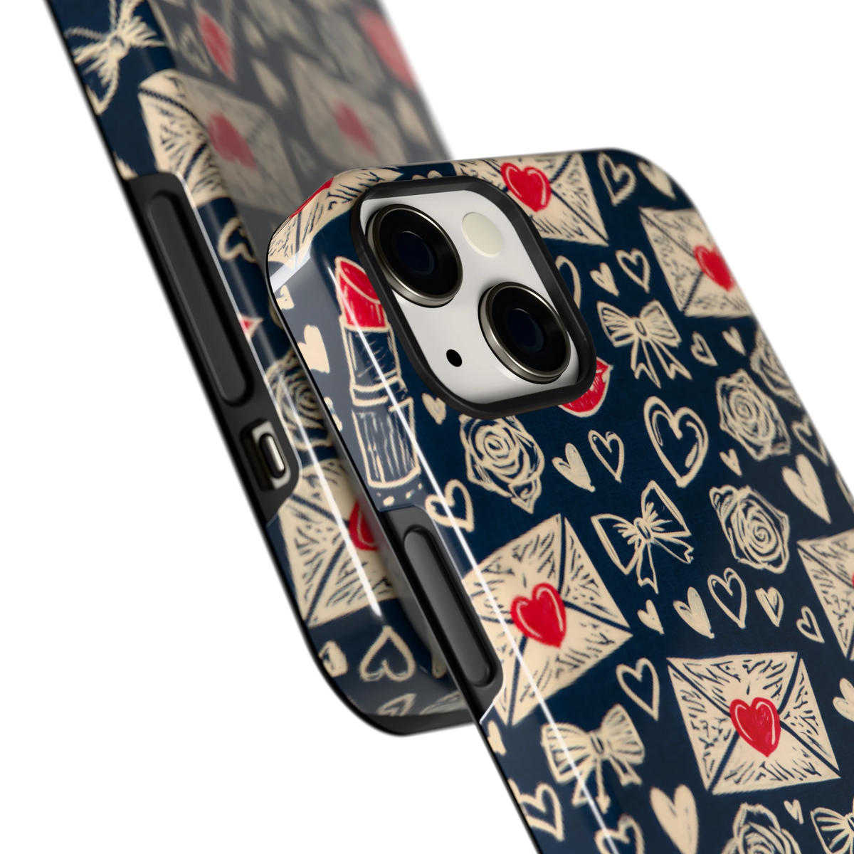 Liefdesbrieven hoesje voor iPhone 13, close-up