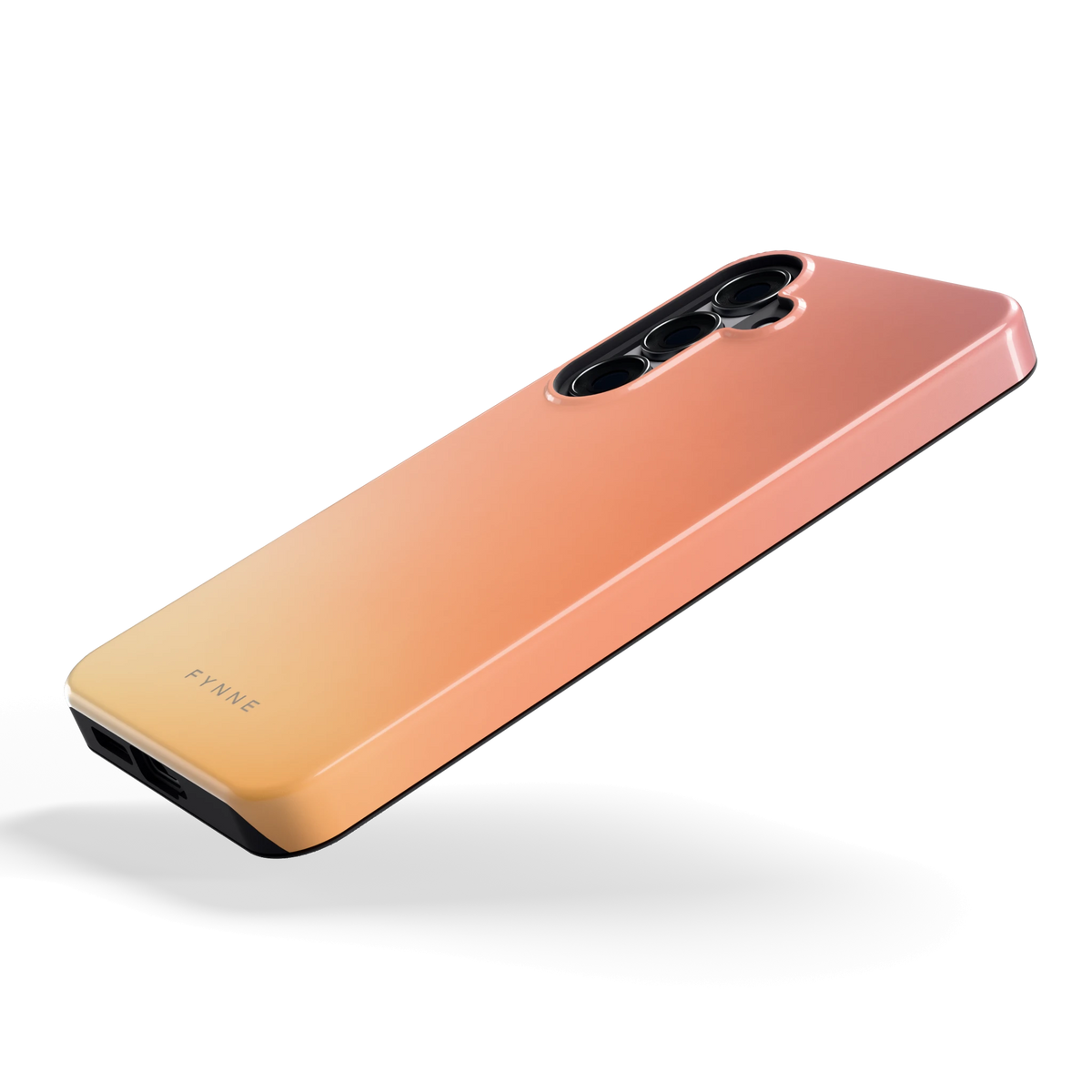 Perzikmist hoesje voor Galaxy S25+, schuin