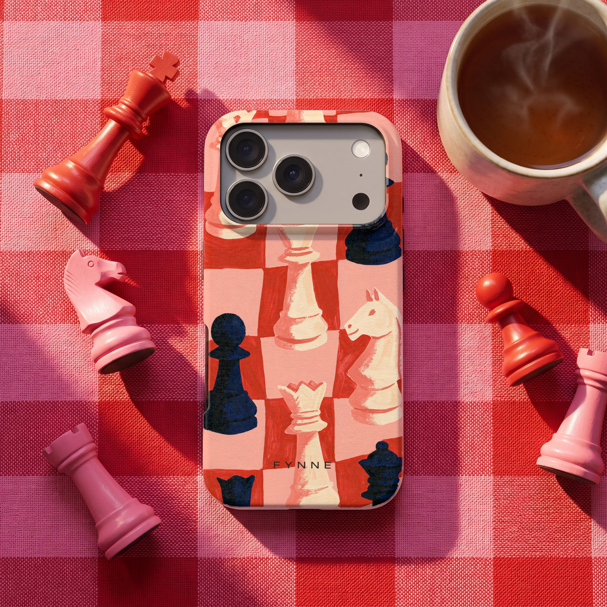 Rood Schaakbord hoesje op een iPhone 17 Pro, uit The Chess Collection