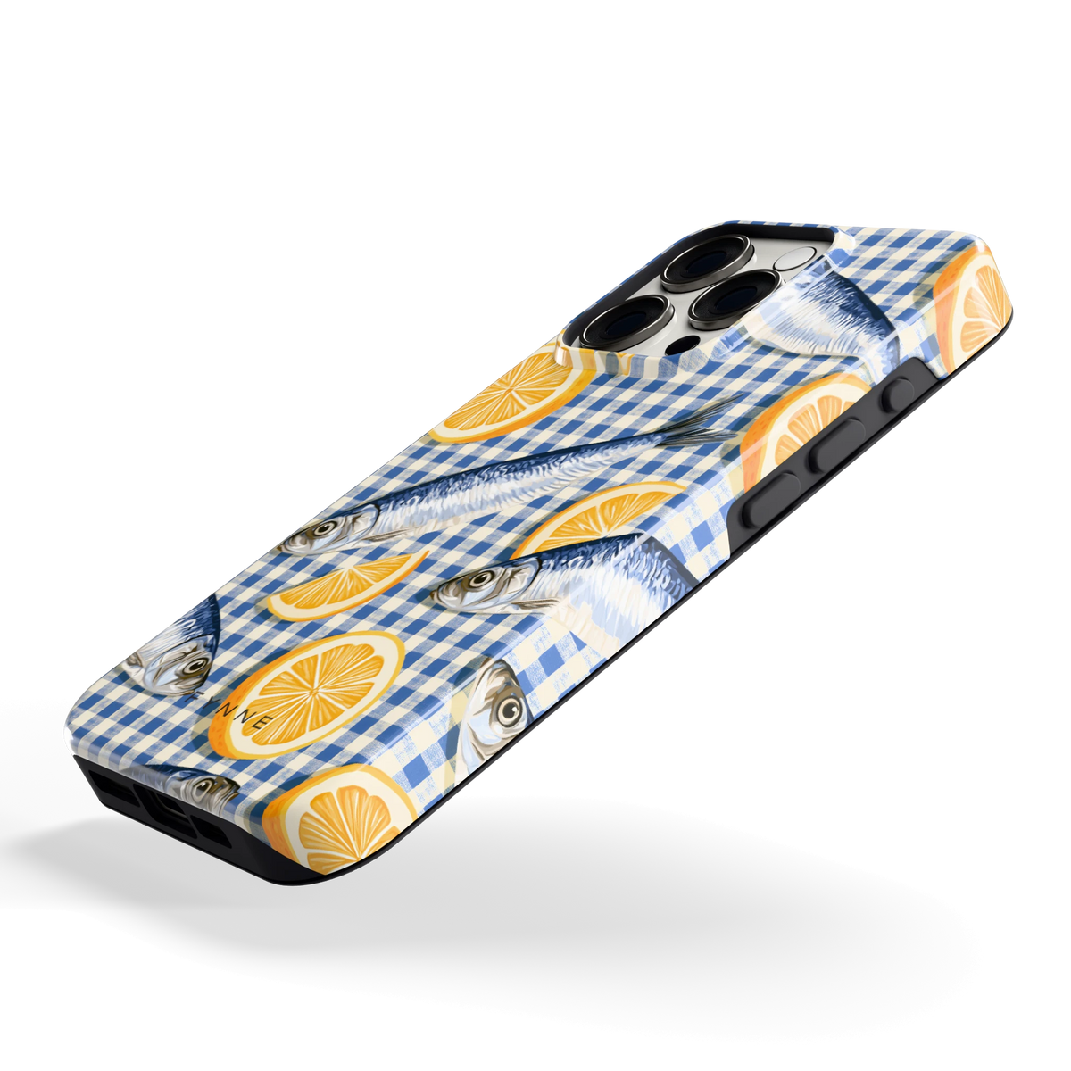 Sardines en Citroen hoesje voor iPhone 15 Pro, schuin