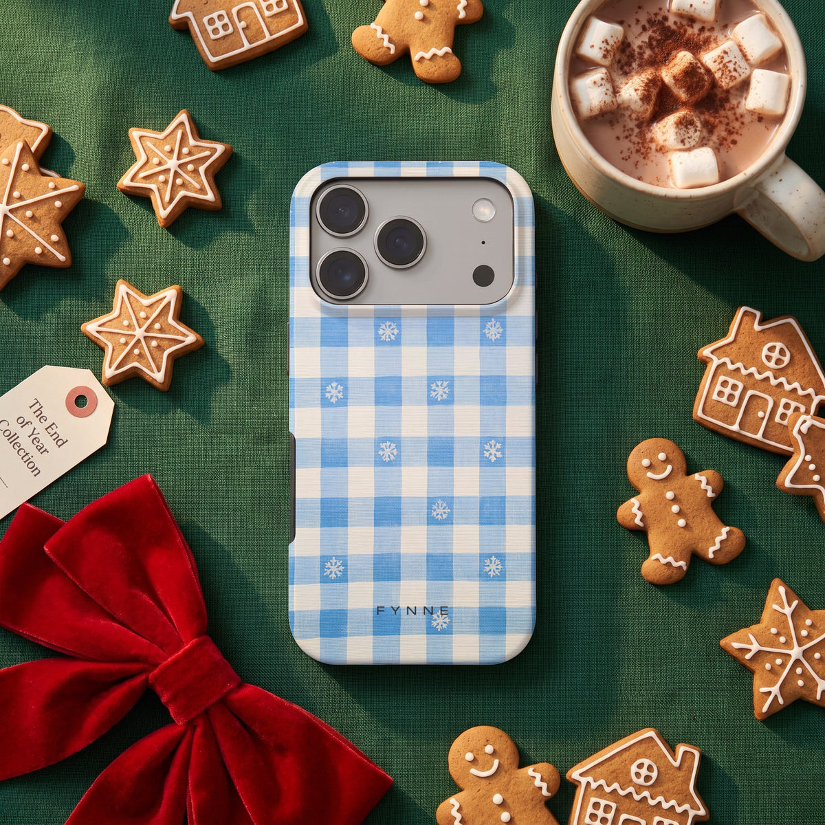 Sneeuwvlok Ruit hoesje op een iPhone 17 Pro, uit The End of Year Collection